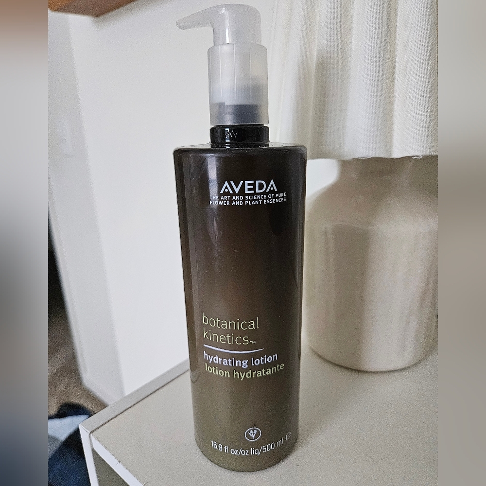 Aveda Botanical Kinetics Hydrating Lotion - Best Seller